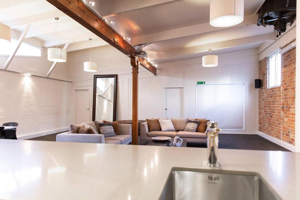 True New York Style Newmarket Loft Apartment Auckland Exterior photo